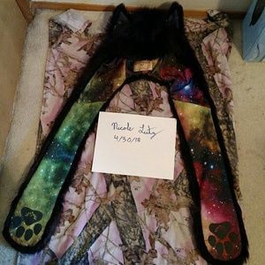 Sangría Galaxy Wolf Spirithood (TRADE OR SELL)